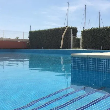 Bel Climatisé Avec Piscine Et Balcon, Proche Et Commerces - Cap D'agde - Fr-1-723-67 Apartamento *